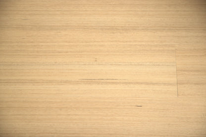 Noosa Oak luxury vinyl plank, a soft natural oak with balanced warm tones, from the Kawana Flooring Coastal Collection