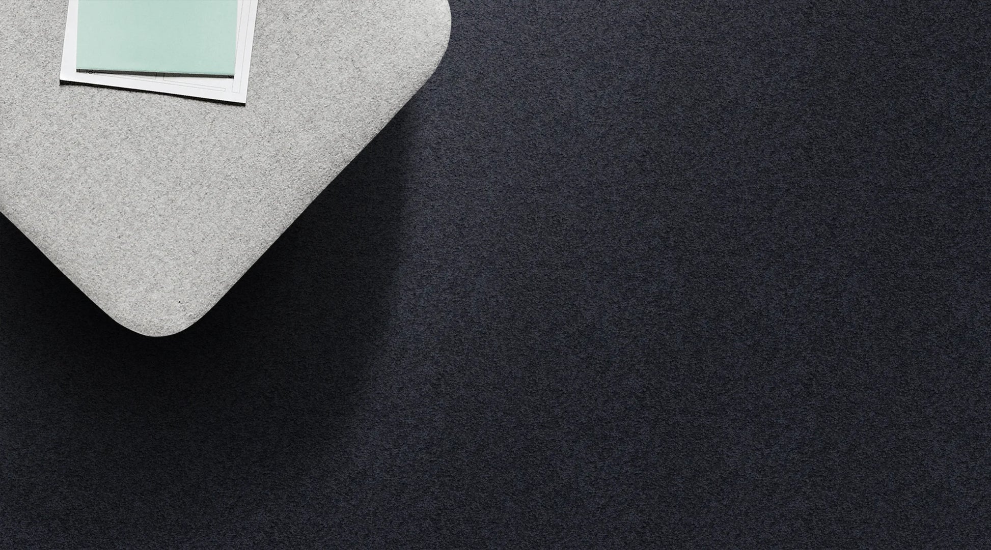 Queens Twist Nightsky wool carpet